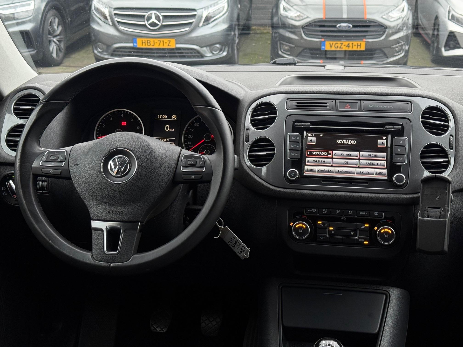 Volkswagen Tiguan 1.4 TSI Comfort&Design 48780709-13.jpg | Autoselect Brabant