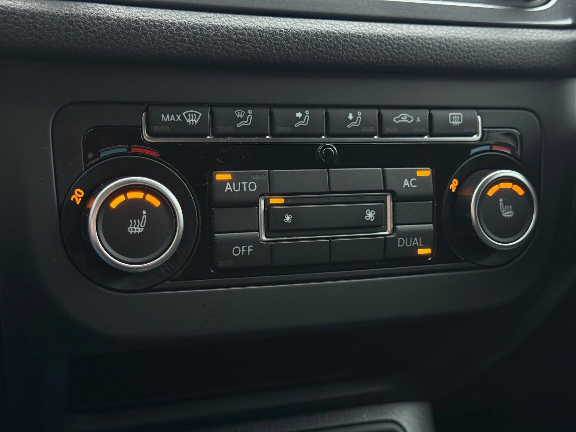 Volkswagen Tiguan 1.4 TSI Comfort&Design 48780709-17.jpg | Autoselect Brabant