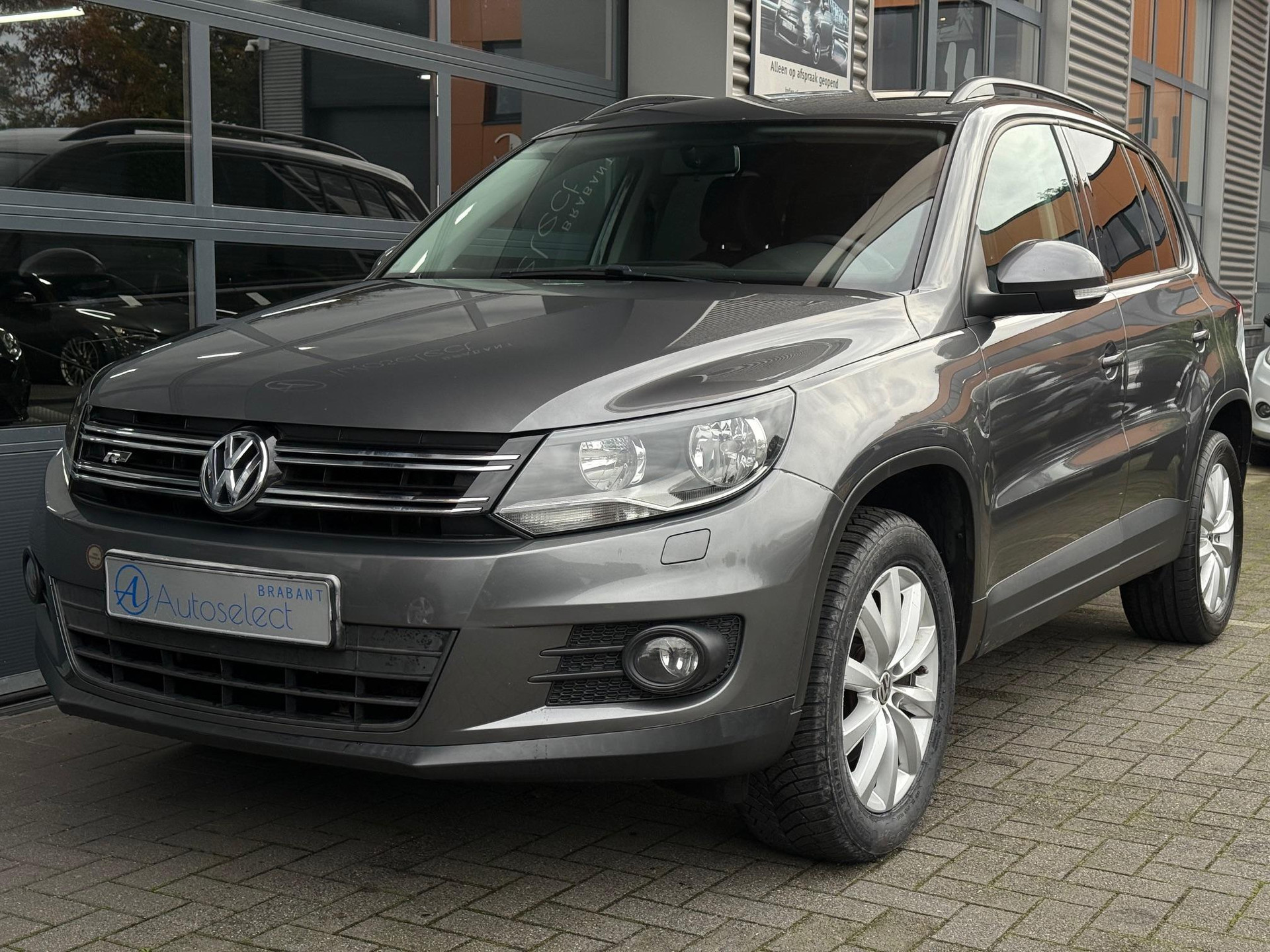 Volkswagen Tiguan 1.4 TSI Comfort&Design 48780709-18.jpg | Autoselect Brabant