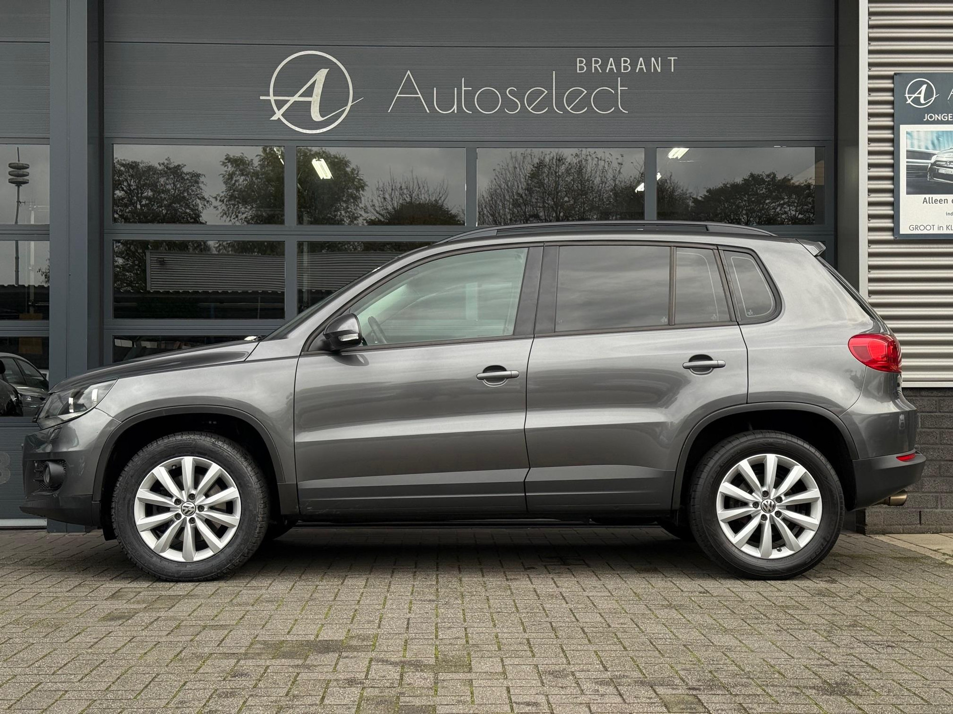 Volkswagen Tiguan 1.4 TSI Comfort&Design 48780709-19.jpg | Autoselect Brabant