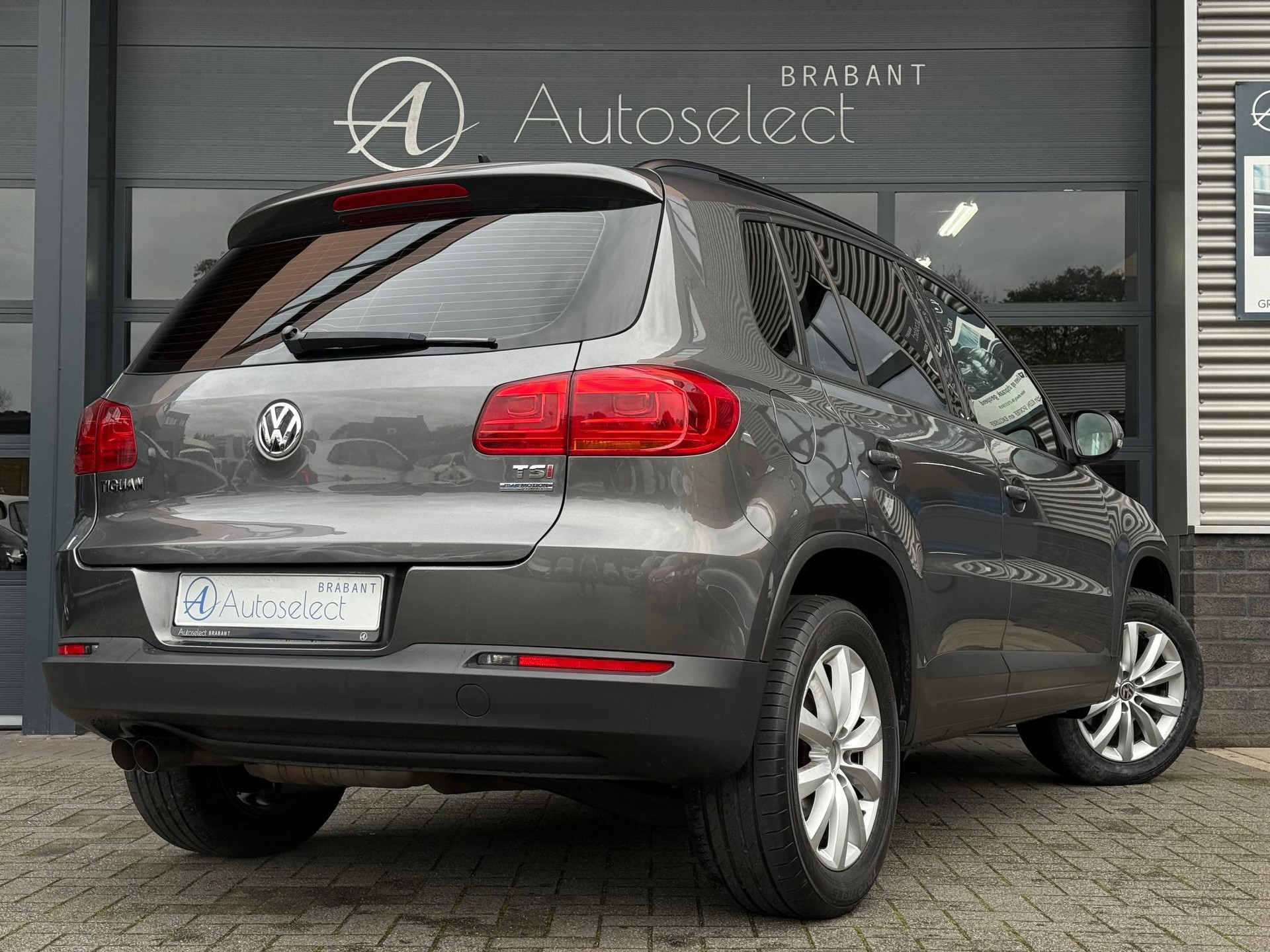 Volkswagen Tiguan 1.4 TSI Comfort&Design 48780709-2.jpg | Autoselect Brabant