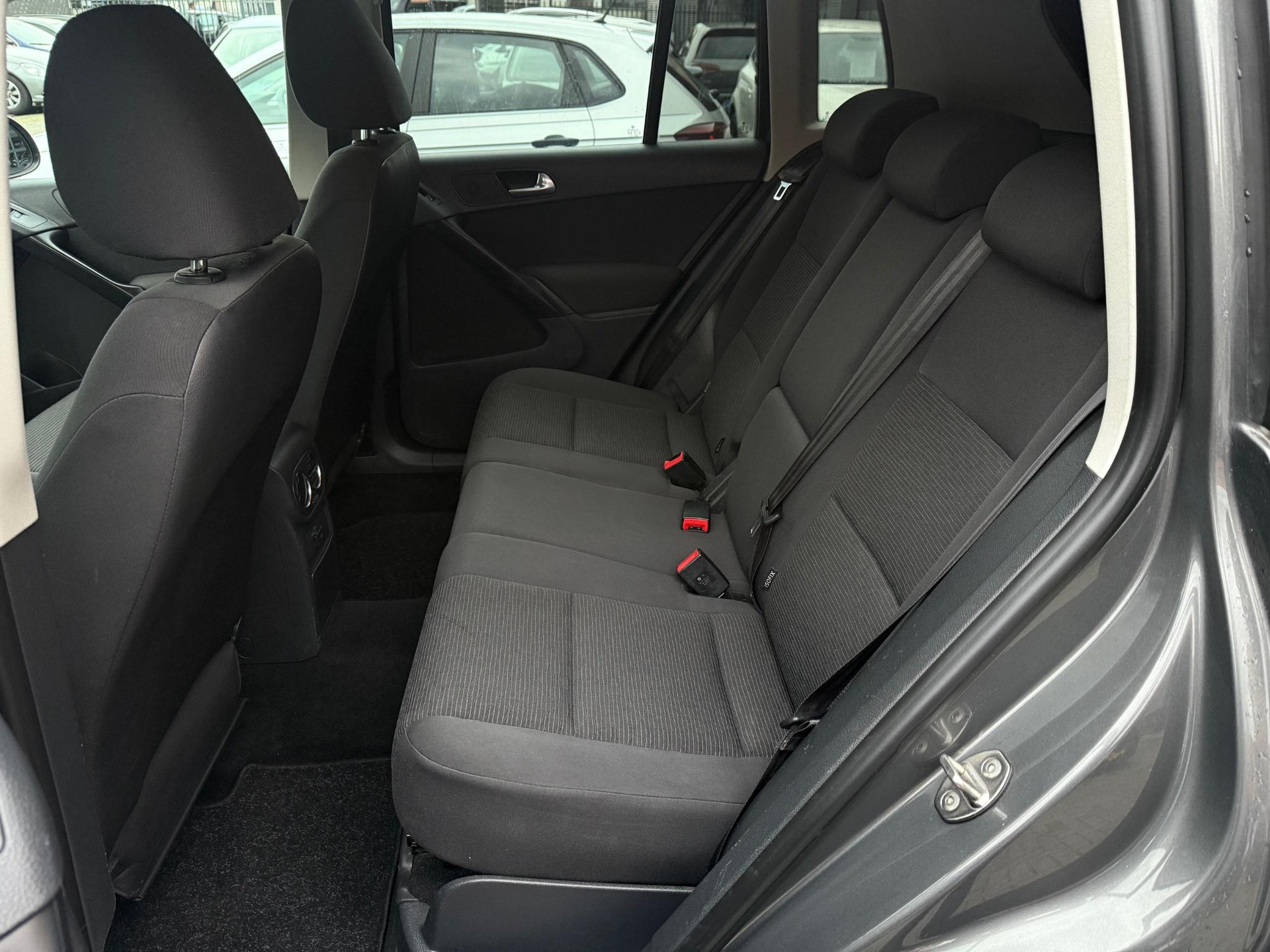 Volkswagen Tiguan 1.4 TSI Comfort&Design 48780709-4.jpg | Autoselect Brabant