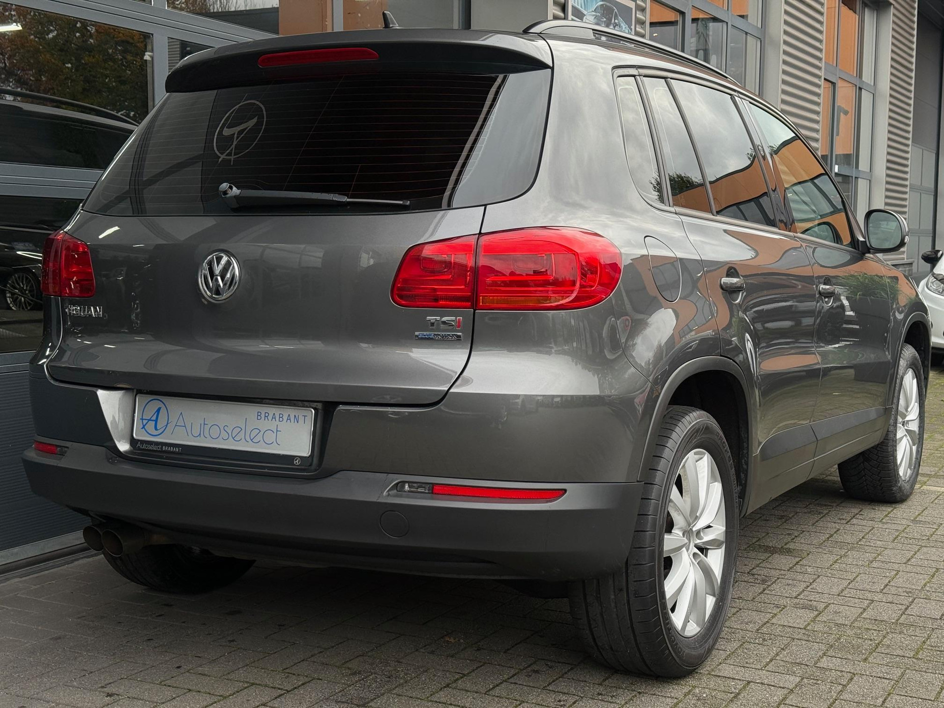 Volkswagen Tiguan 1.4 TSI Comfort&Design 48780709-5.jpg | Autoselect Brabant