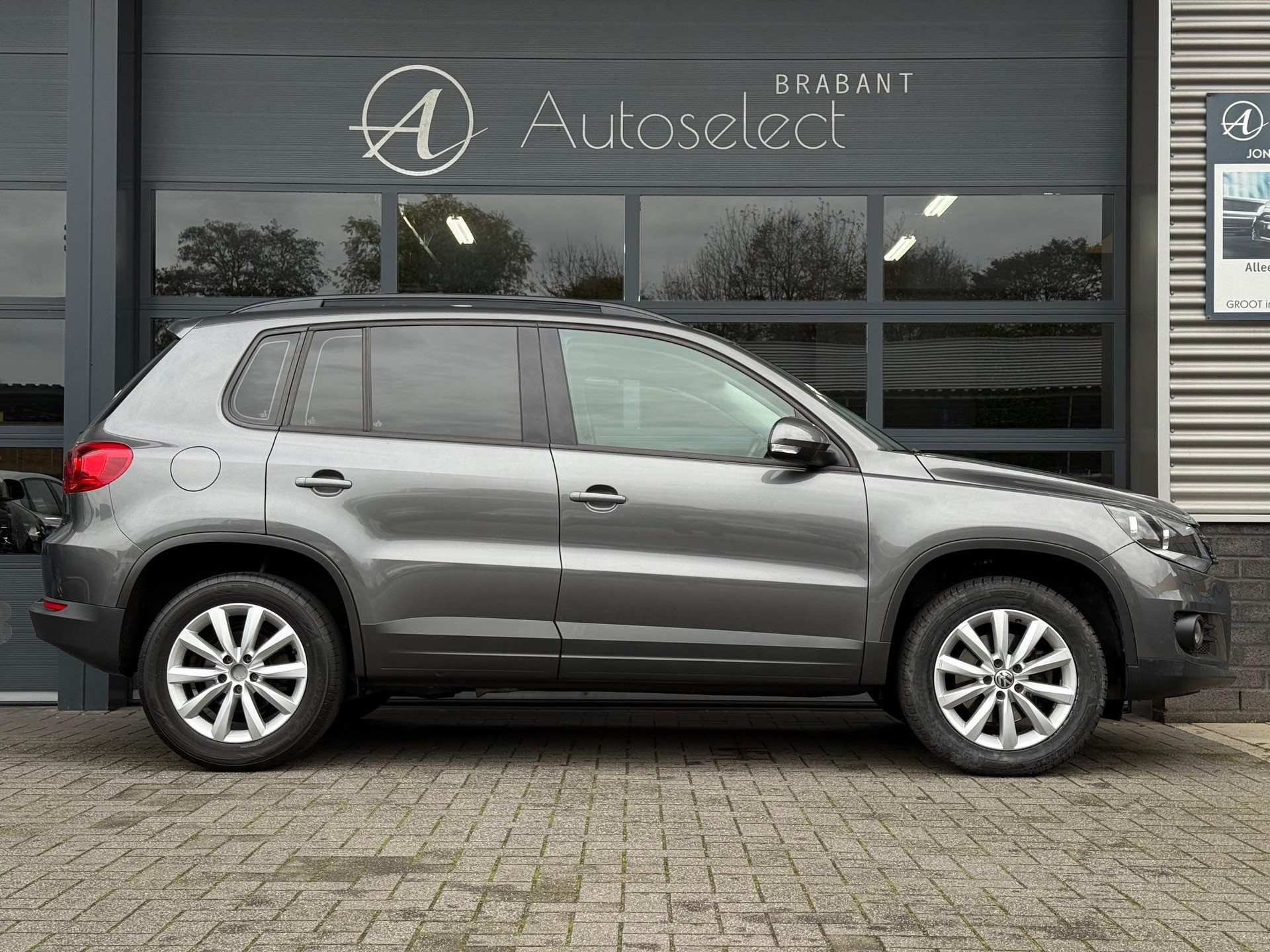 Volkswagen Tiguan 1.4 TSI Comfort&Design 48780709-6.jpg | Autoselect Brabant