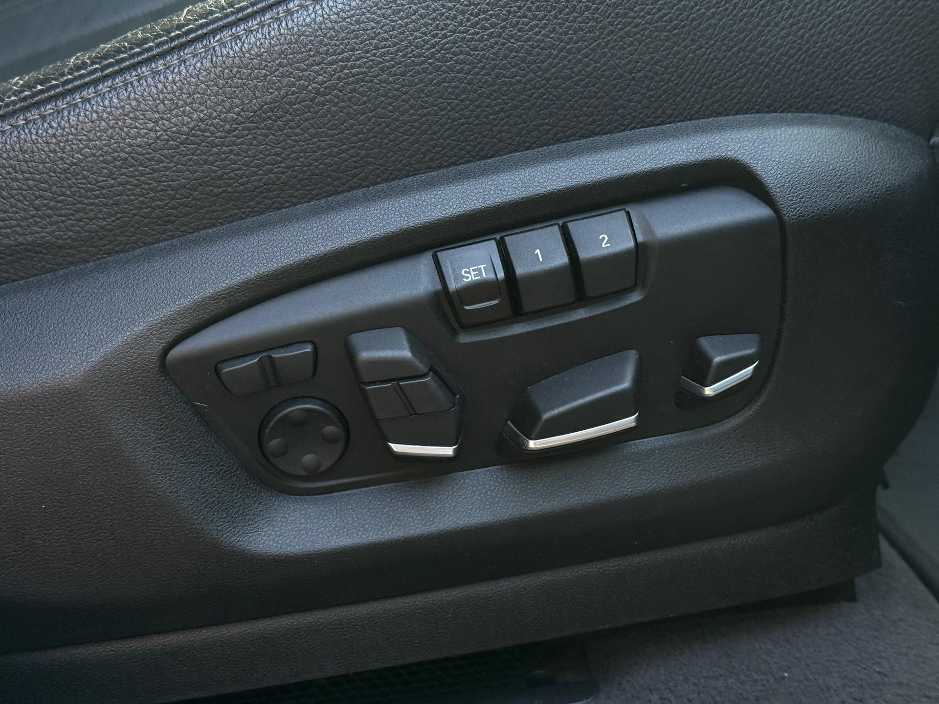 BMW X6 xDrive30d High Executive 48840050-5.jpg | Autoselect Brabant