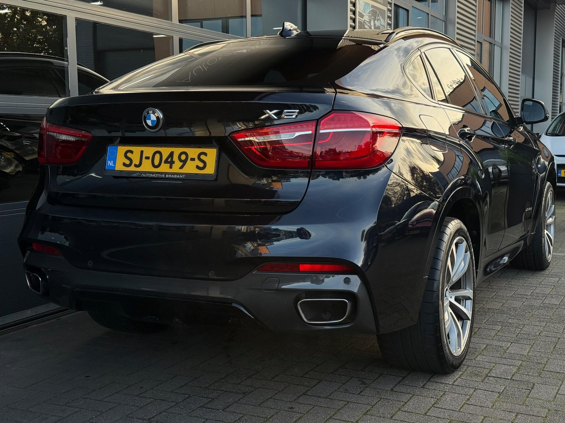 BMW X6 xDrive30d High Executive 48840050-7.jpg | Autoselect Brabant