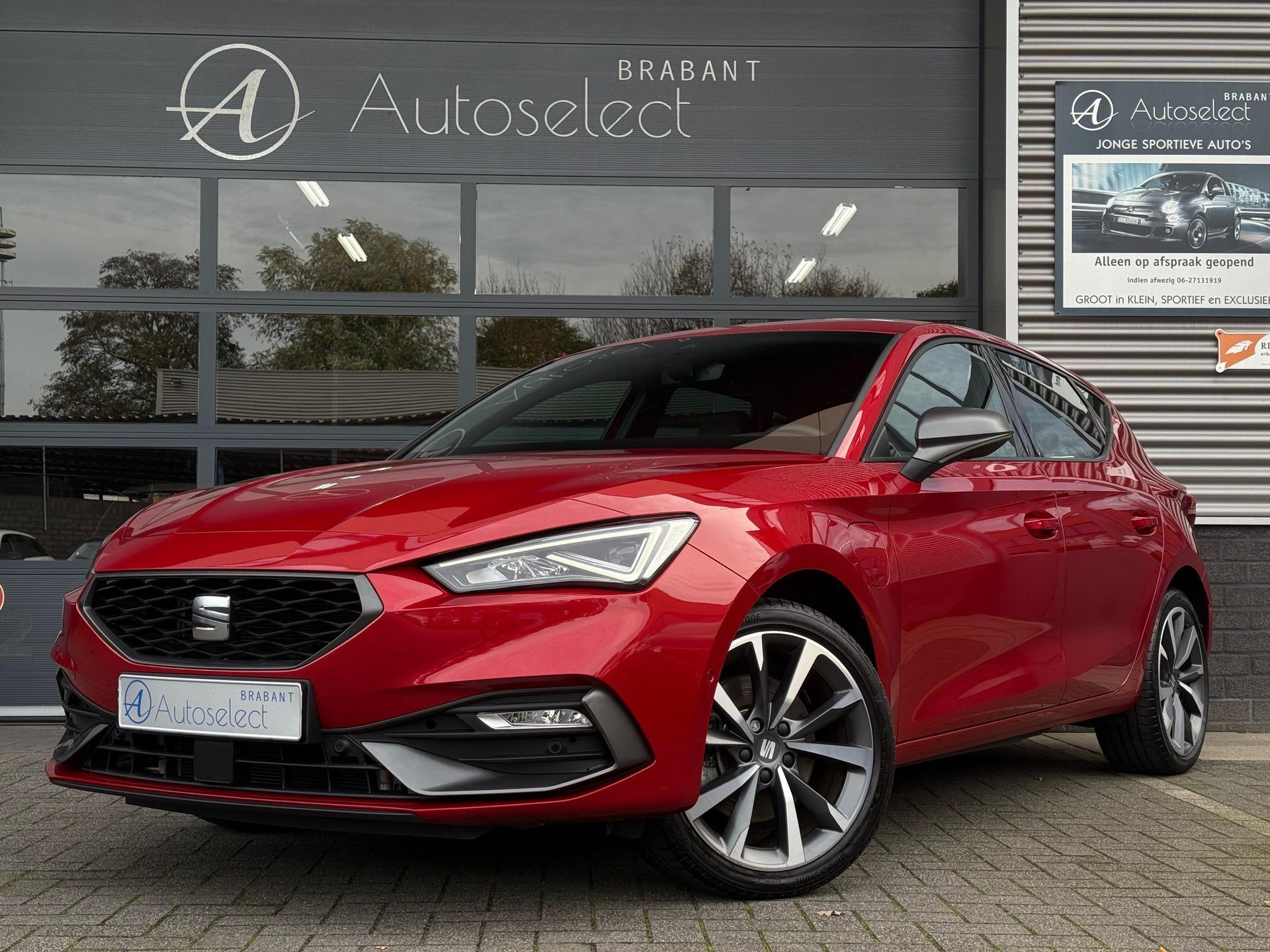 SEAT Leon 1.4 TSI eHybrid PHEV FR 48854626-0.jpg | Autoselect Brabant
