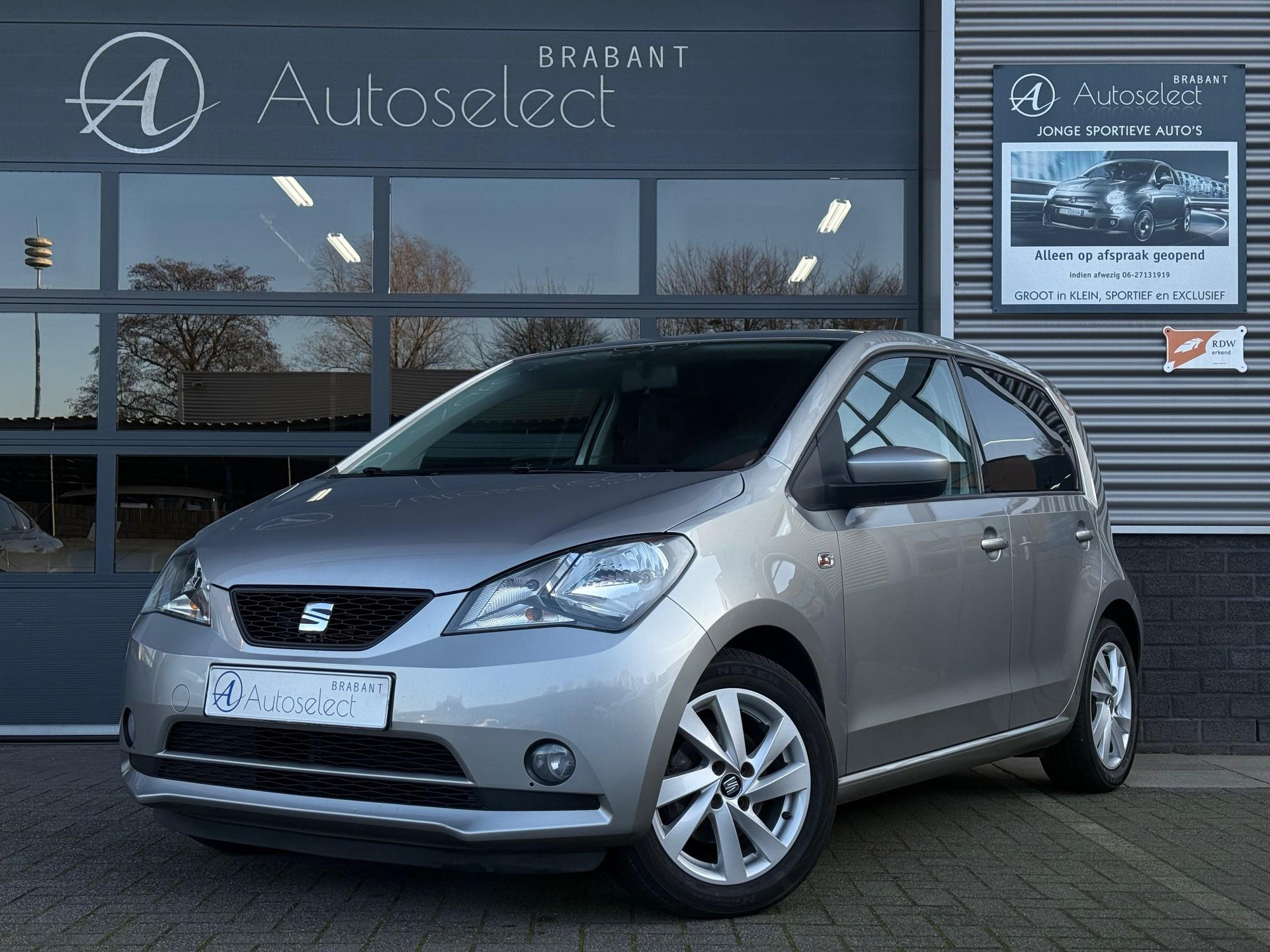 SEAT Mii 1.0 Style 50044719-0.jpg | Autoselect Brabant