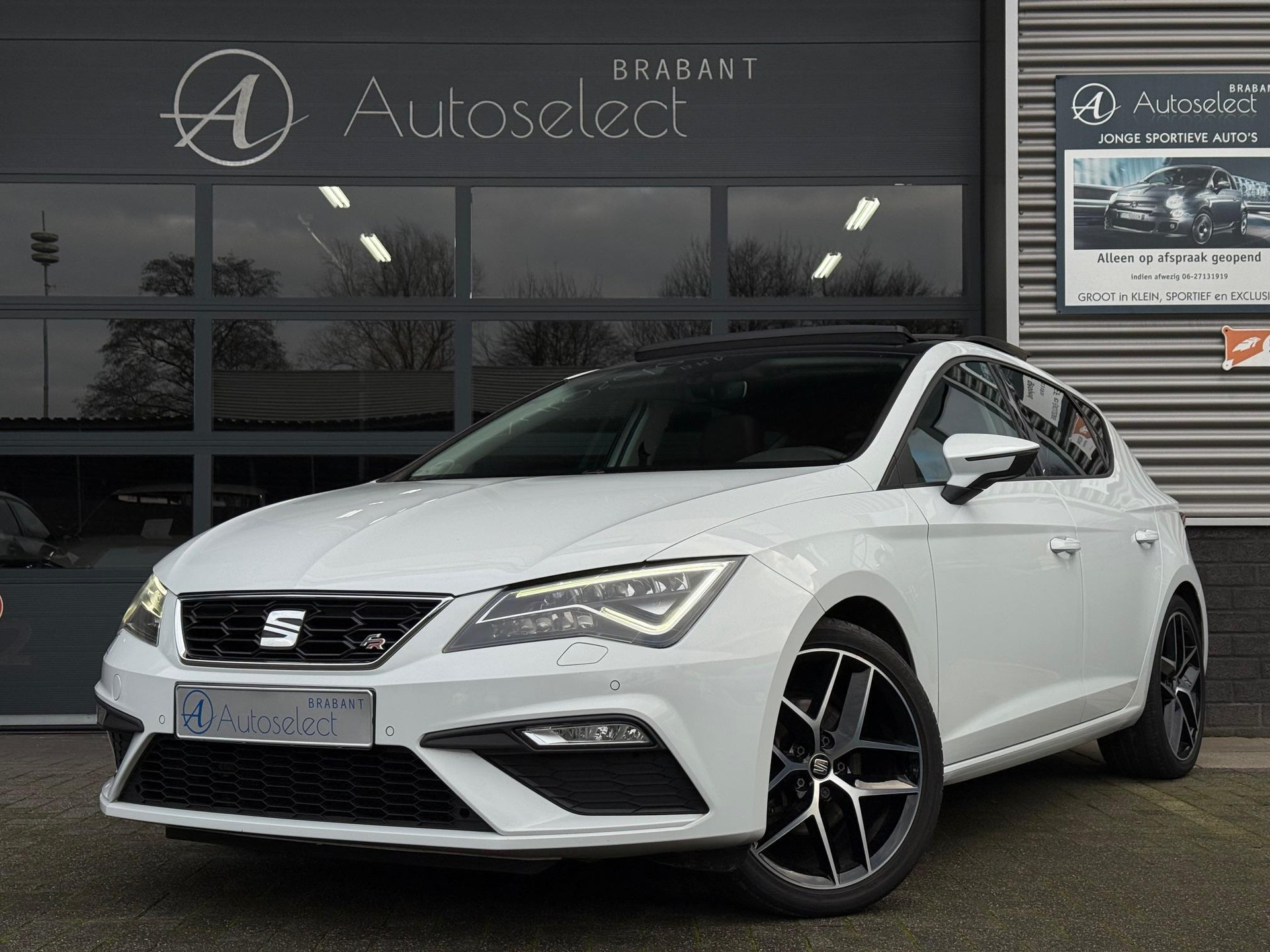SEAT Leon 1.5 TSI FR 50104611-0.jpg | Autoselect Brabant