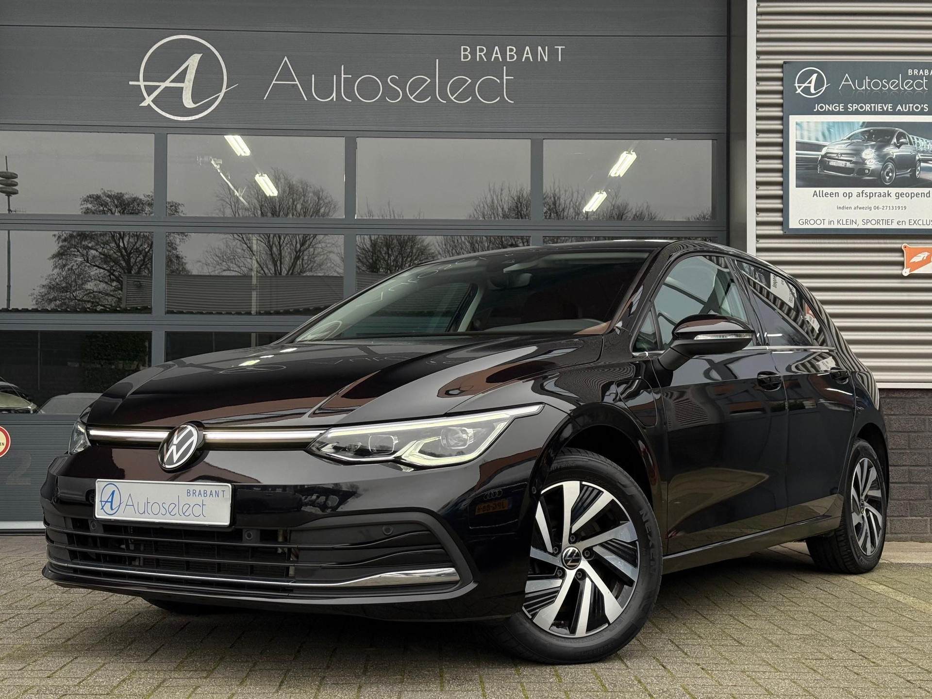 Volkswagen Golf 1.4 eHybrid Style 50435540-0.jpg | Autoselect Brabant