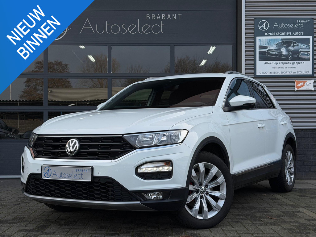 Volkswagen T-Roc 1.5 TSI Sport 51132289-0.jpg | Autoselect Brabant