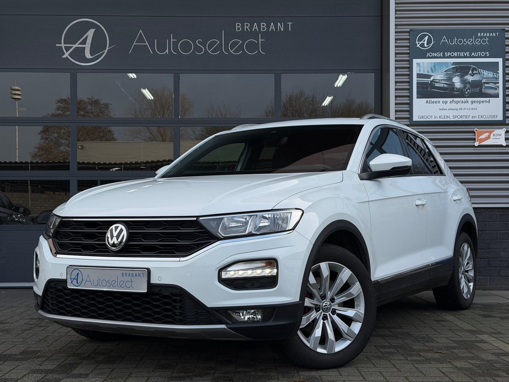 Volkswagen T-Roc 1.5 TSI Sport 51132289-0.jpg | Autoselect Brabant